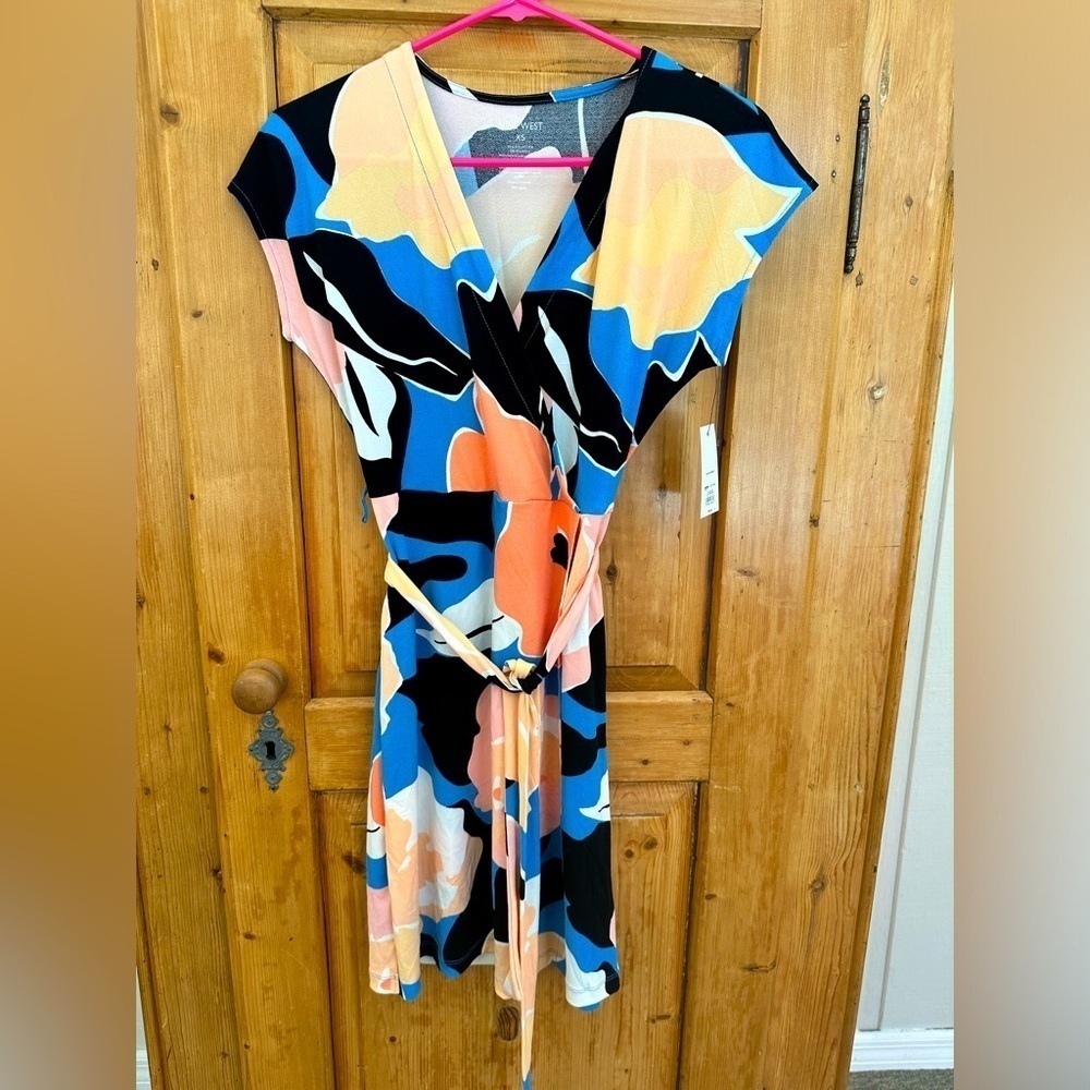 Nine West Abstract Floral Dress Size XS NWT